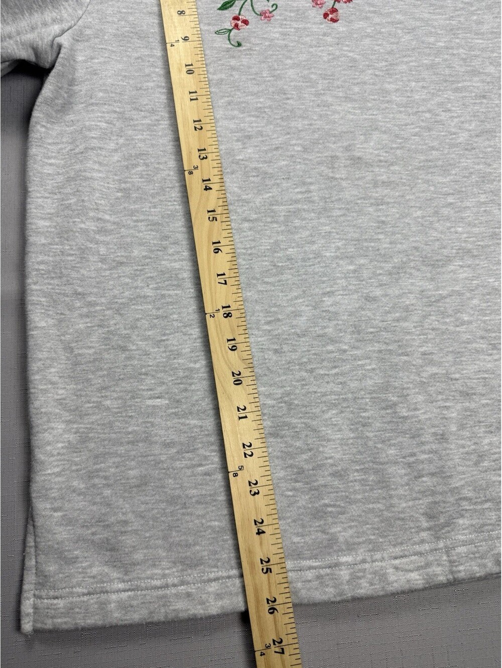 Blair Women’s Small Gray Floral Embroidered Crewneck Sweatshirt Long Sleeve - Picture 5 of 7